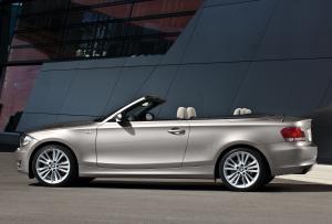 BMW 123d Convertible 2008 года  (WW)